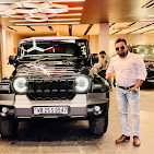 Mahindra Royal Motors – SUV Showroom